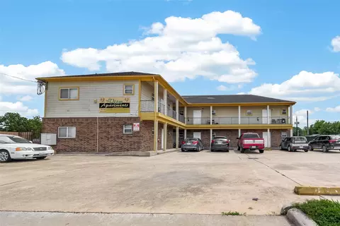 4720 Yellowstone Blvd #6, Houston, TX 77021