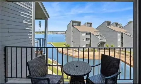 12500 Melville Dr #3, Montgomery, TX 77356