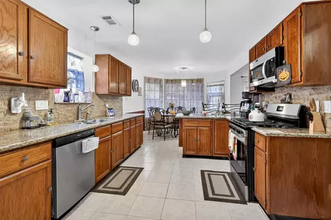 Kitchen - 3402 Crystal Dove Dr, Spring, TX 77388 photo 1 of 4