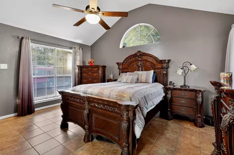 Bedroom - 3402 Crystal Dove Dr, Spring, TX 77388 photo 2 of 5