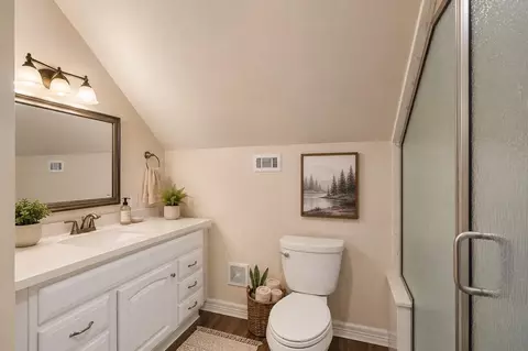Bath - 560 Deerwood Dr, Trinity, TX 75862 photo 5 of 7