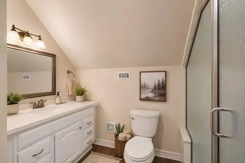 Bath - 560 Deerwood Dr, Trinity, TX 75862 photo 2 of 4