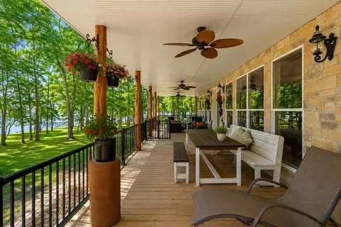 Exterior - 560 Deerwood Dr, Trinity, TX 75862 photo 9 of 10