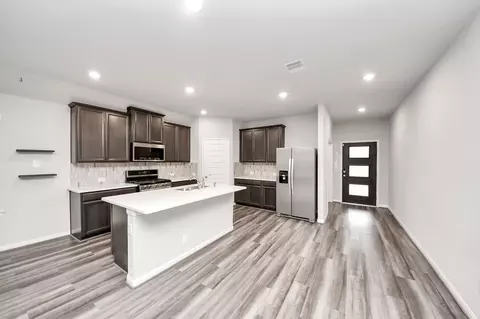 518 Ellwood Terrace Ln, Richmond, TX 77406