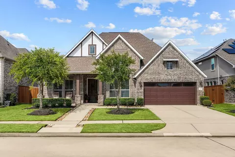 10523 Winding Arbor Ct, Cypress, TX 77433