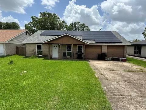 6418 Crestside Dr, Pasadena, TX 77505 photo 1