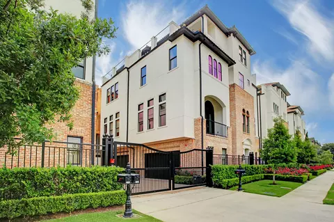 1307 Rosedale St, Houston, TX 77004