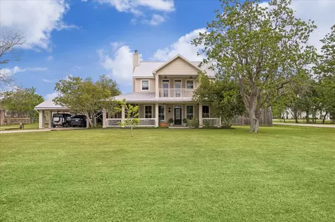 301 Westfield Ln, Friendswood, TX 77546