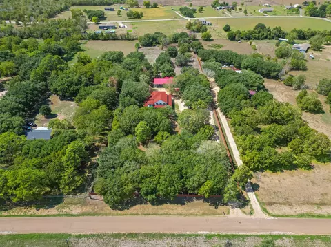6121 County Road 225, Hungerford, TX 77448