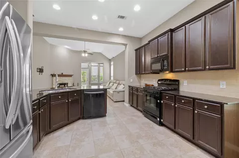6158 Granger Ln, League City, TX 77573