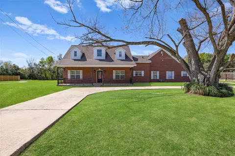 10406 Ballantine St, Houston, TX 77075