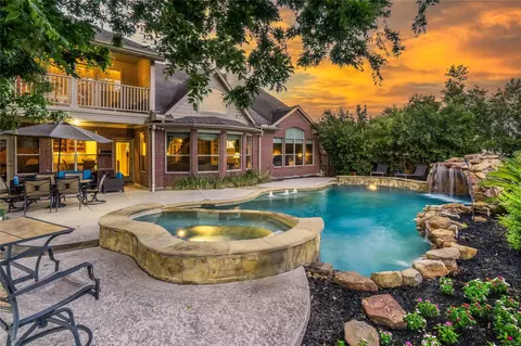7914 Chianti Ct, Sugar Land, TX 77479