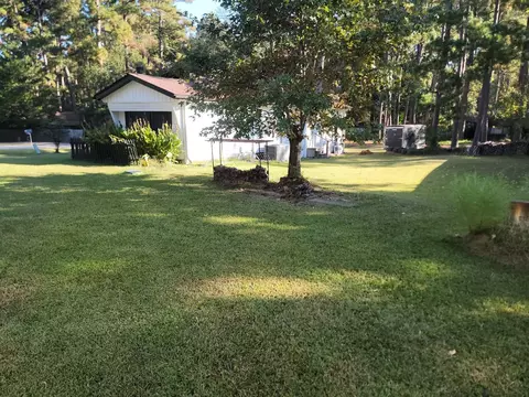 Exterior - 38 E Whippoorwill Ln, Trinity, TX 75862 photo 7 of 7