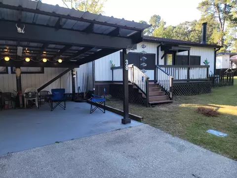 Exterior - 38 E Whippoorwill Ln, Trinity, TX 75862 photo 5 of 7