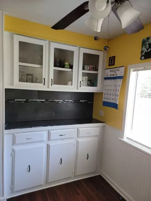 Kitchen - 38 E Whippoorwill Ln, Trinity, TX 75862 photo 1 of 1
