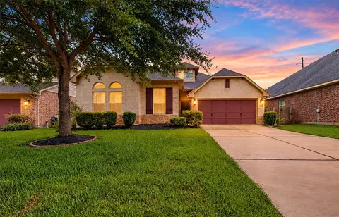 2919 Wimberly Knoll Ln, Richmond, TX 77406