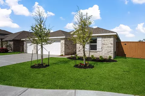 600 San Jacinto Trl, Dayton, TX 77535