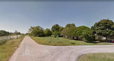 2201 Lucas St, Houston, TX 77026