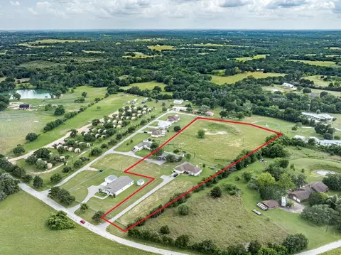 325 335 Omalley Rd, Brenham, TX 77833