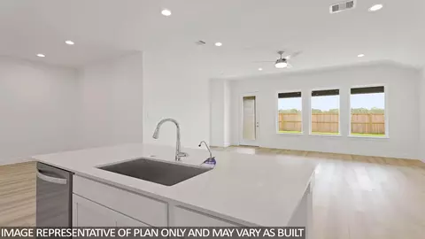 Kitchen - 403 Summerset Landing Ct, Conroe, TX 77304 photo 2 of 2