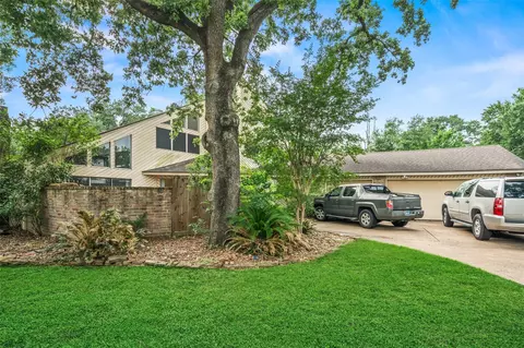 16510 De Lozier St, Jersey Village, TX 77040