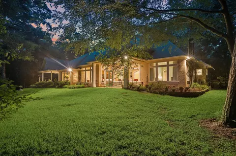 Exterior - 37519 Edgewater Dr, Pinehurst, TX 77362 photo 2 of 11