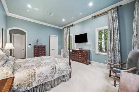 Bedroom - 37519 Edgewater Dr, Pinehurst, TX 77362 photo 5 of 6