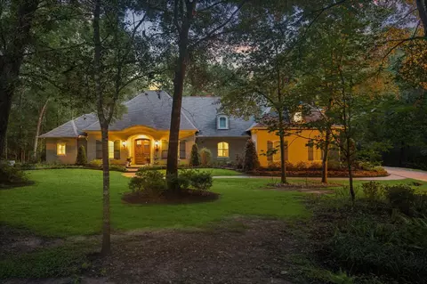 Exterior - 37519 Edgewater Dr, Pinehurst, TX 77362 photo 10 of 11