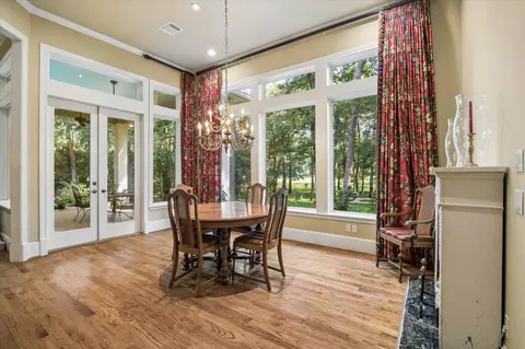 Dining - 37519 Edgewater Dr, Pinehurst, TX 77362 photo 1 of 2