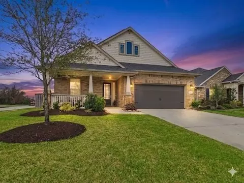 20927 Secretariat Meadow Ln, Tomball, TX 77377