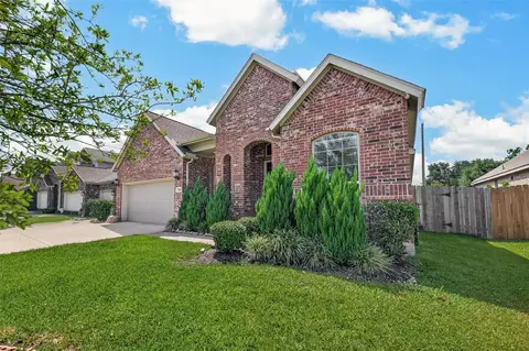 501 Campbell Dr, League City, TX 77573