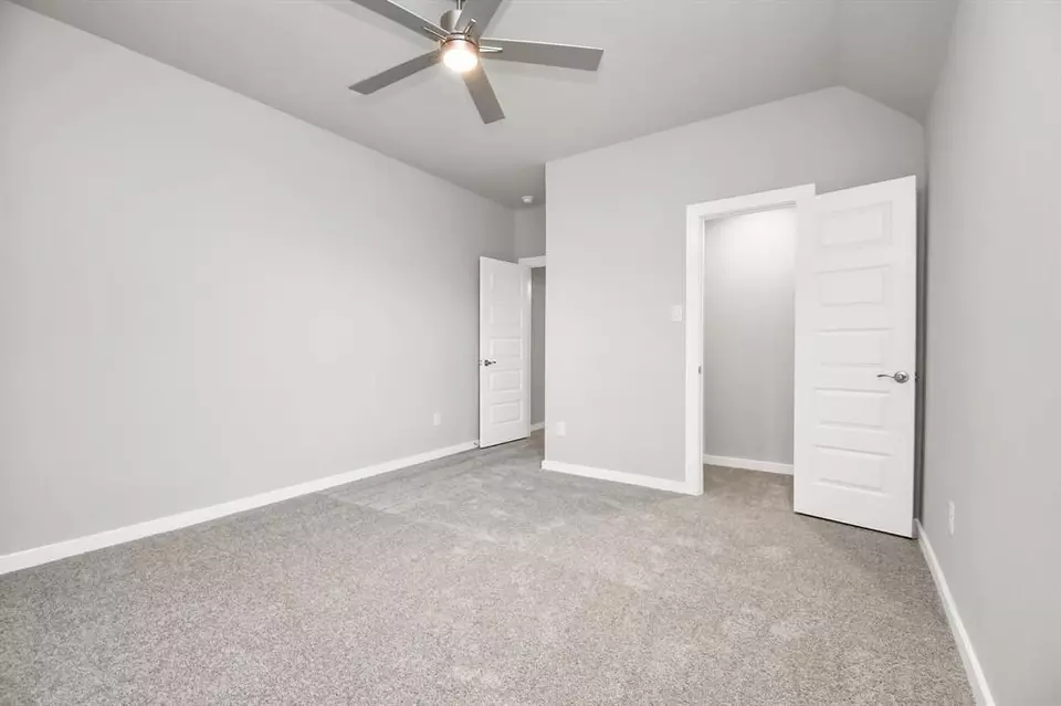 Bedroom - 19718 Florence Glen Ln, Hockley, TX 77447 photo 6 of 6
