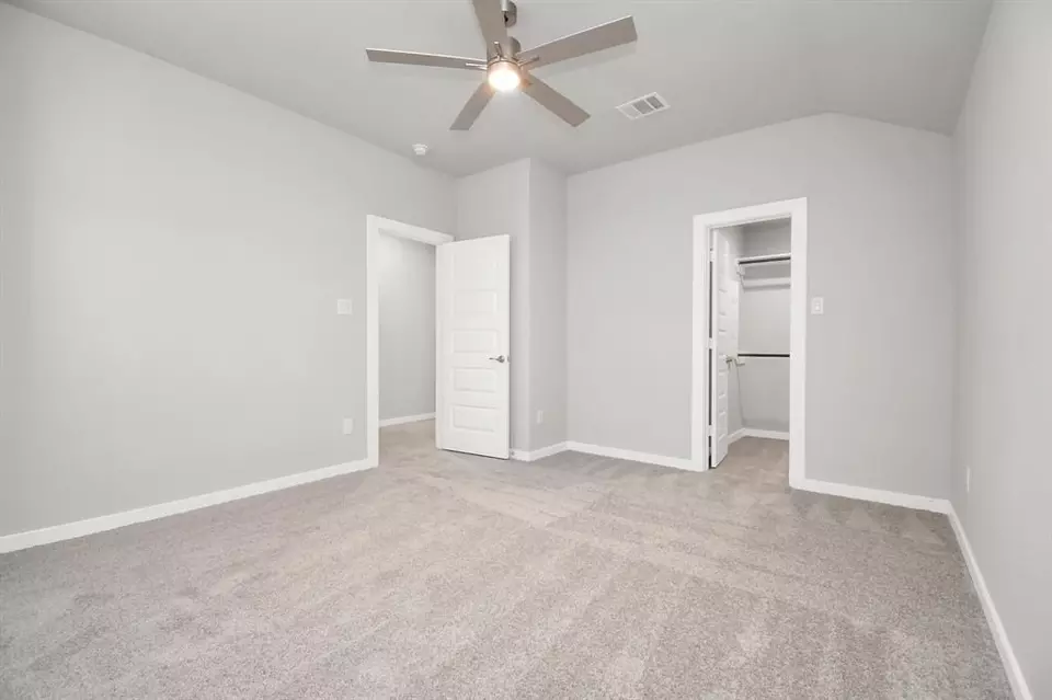 Bedroom - 19718 Florence Glen Ln, Hockley, TX 77447 photo 4 of 6