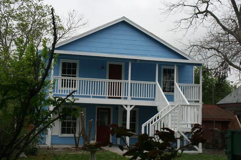 804 14th Ave N, Texas City, TX 77590