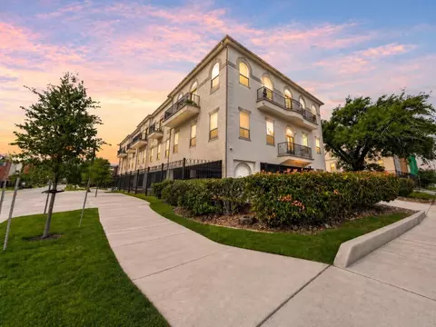 5801 Winsome Ln #202, Houston, TX 77057