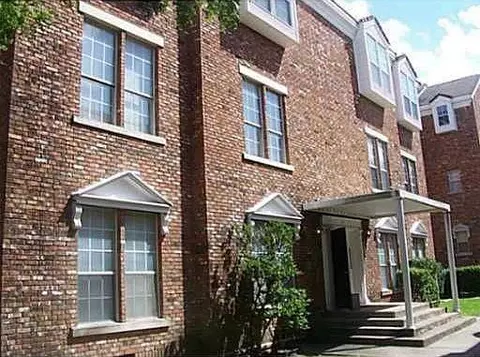 400 Nagle St #400, College Station, TX 77840