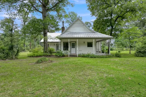 16892 Payne Rd, Conroe, TX 77302