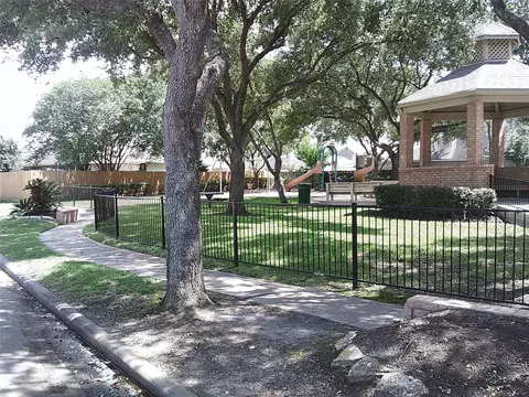 13427 Garden Grove Grv #ST750, Houston, TX 77082