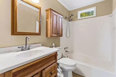 Bath - 81 Westlake Rd, Trinity, TX 75862 photo 1 of 1