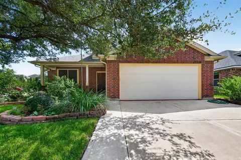 15734 Bannowsky Ln, Houston, TX 77049