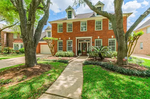 2811 Winter Lks, Missouri City, TX 77459