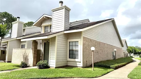 11889 Bobwhite Dr #834, Houston, TX 77035