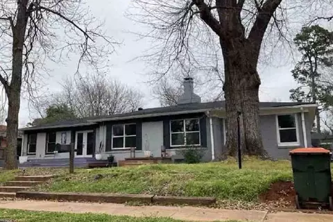 2108 S Wall Ave, Tyler, TX 75701