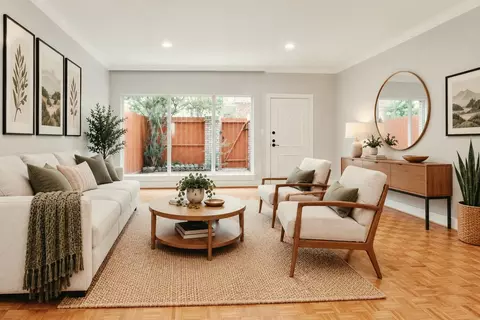 7929 Woodway Dr #4, Houston, TX 77063