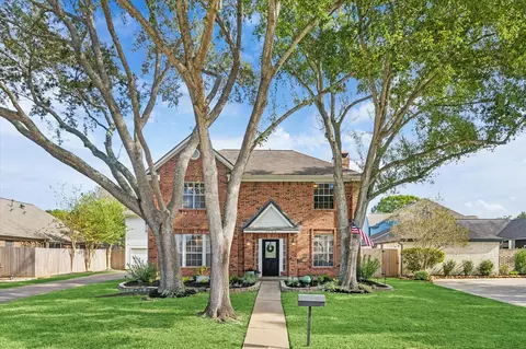 3106 Chesterfield Ln, Stafford, TX 77477