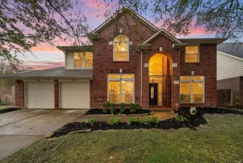 12310 Shadow Island Dr, Houston, TX 77082