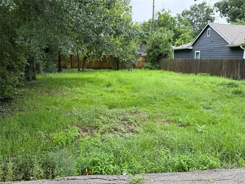 3454 Noah St, Houston, TX 77021
