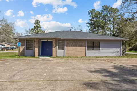 206 S Fenner Ave, Cleveland, TX 77327