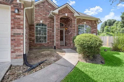 3722 Northshore Dr, Montgomery, TX 77356