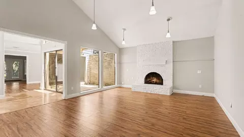 Living - 8223 Magnolia Glen Dr, Humble, TX 77346 photo 1 of 3